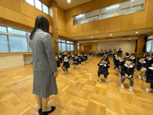 Lively-1390.gif